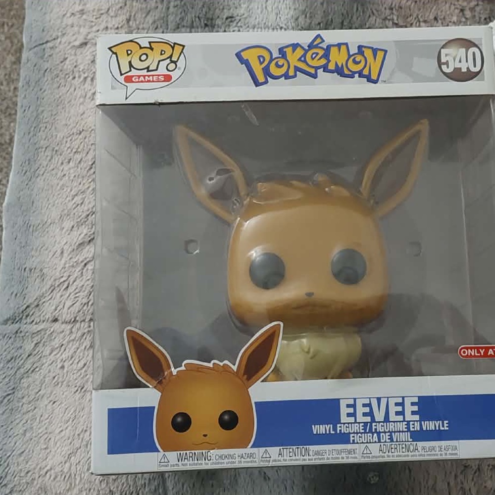 Funko Pokémon Eevee Vinyl Figure